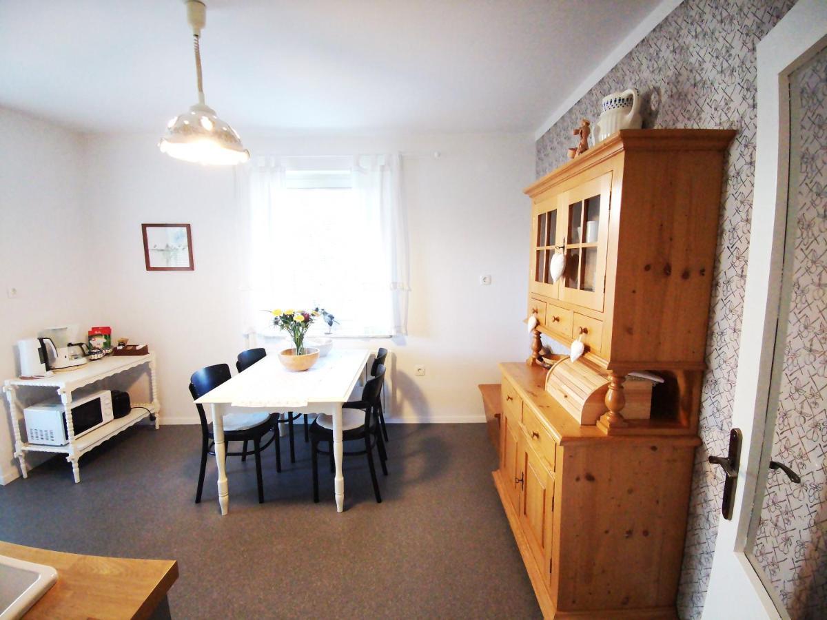 Apartments Poldi Блед Екстер'єр фото