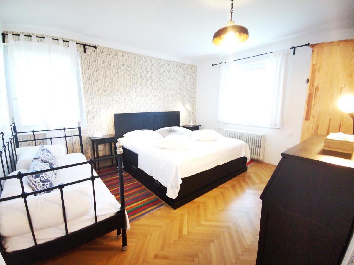 Apartments Poldi Блед Екстер'єр фото